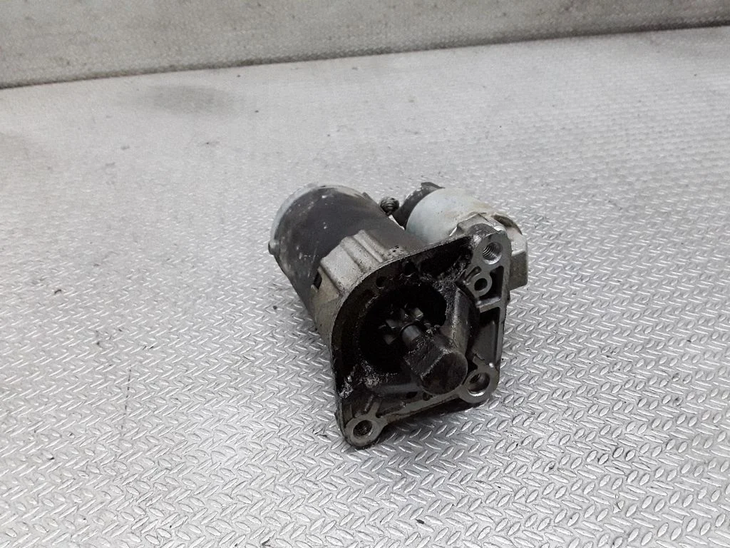 Starter motor 8200815083 – Renault Sandero I (2008-2013)