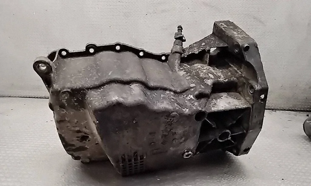 Oil sump – Nissan Qashqai+2 (2008-2010)