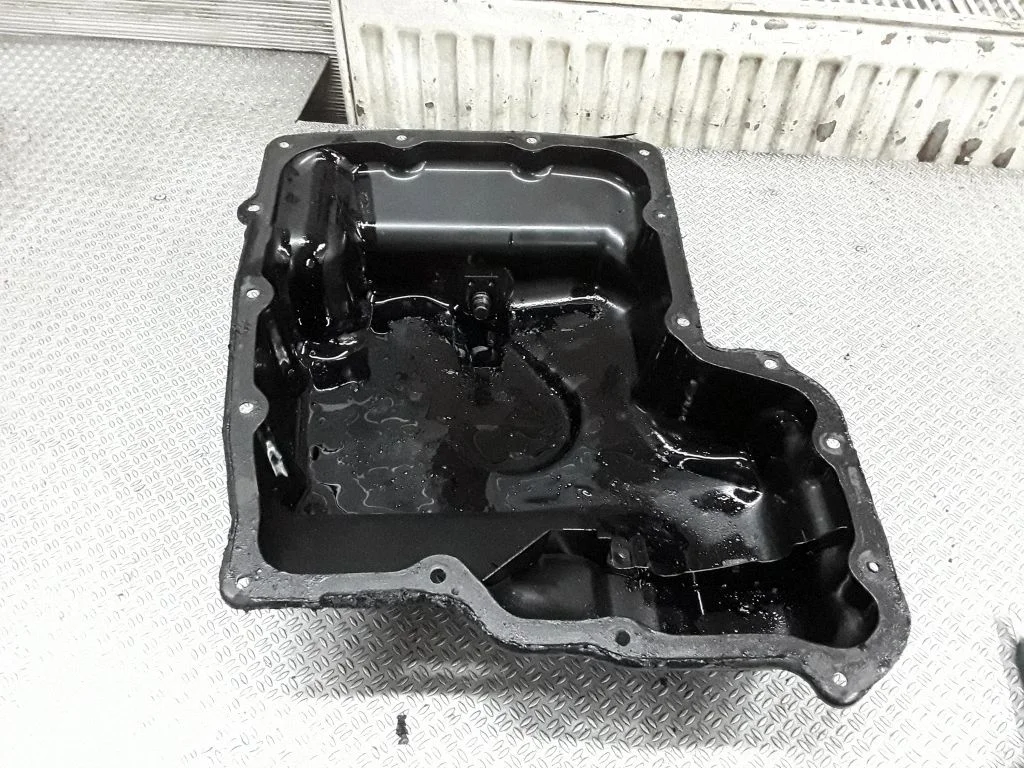 Eļļas vācele – Ford Transit -  Tourneo Connect (2003-2008)