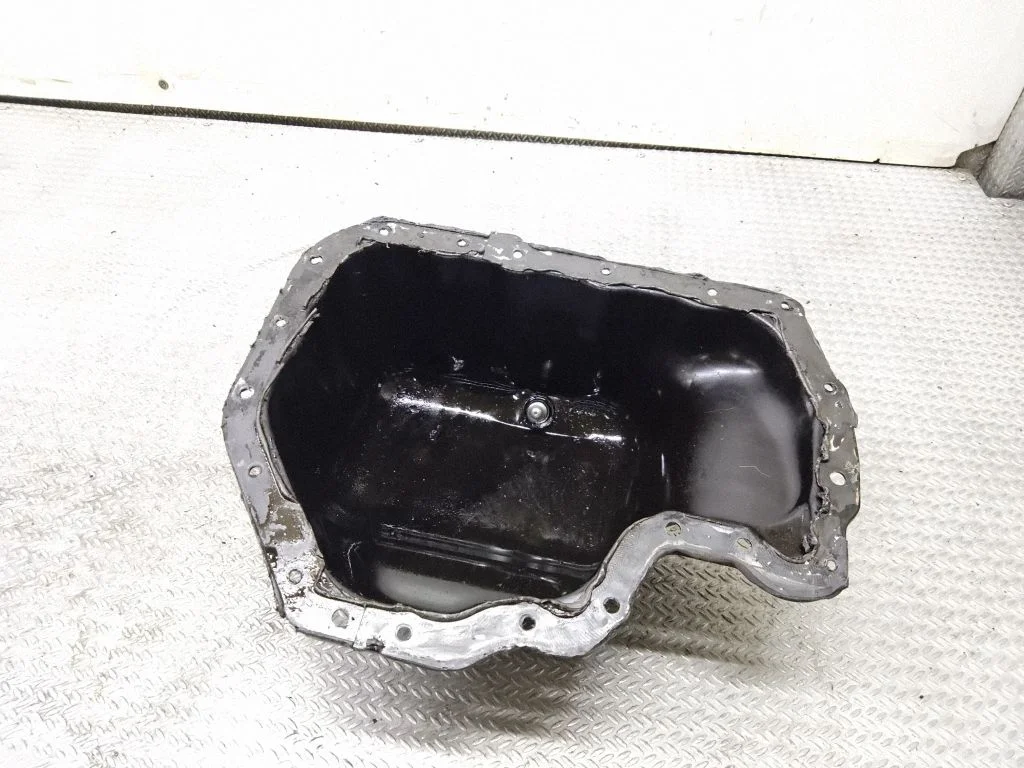 Oil sump – Volkswagen Polo IV 9N3 (2005-2009)