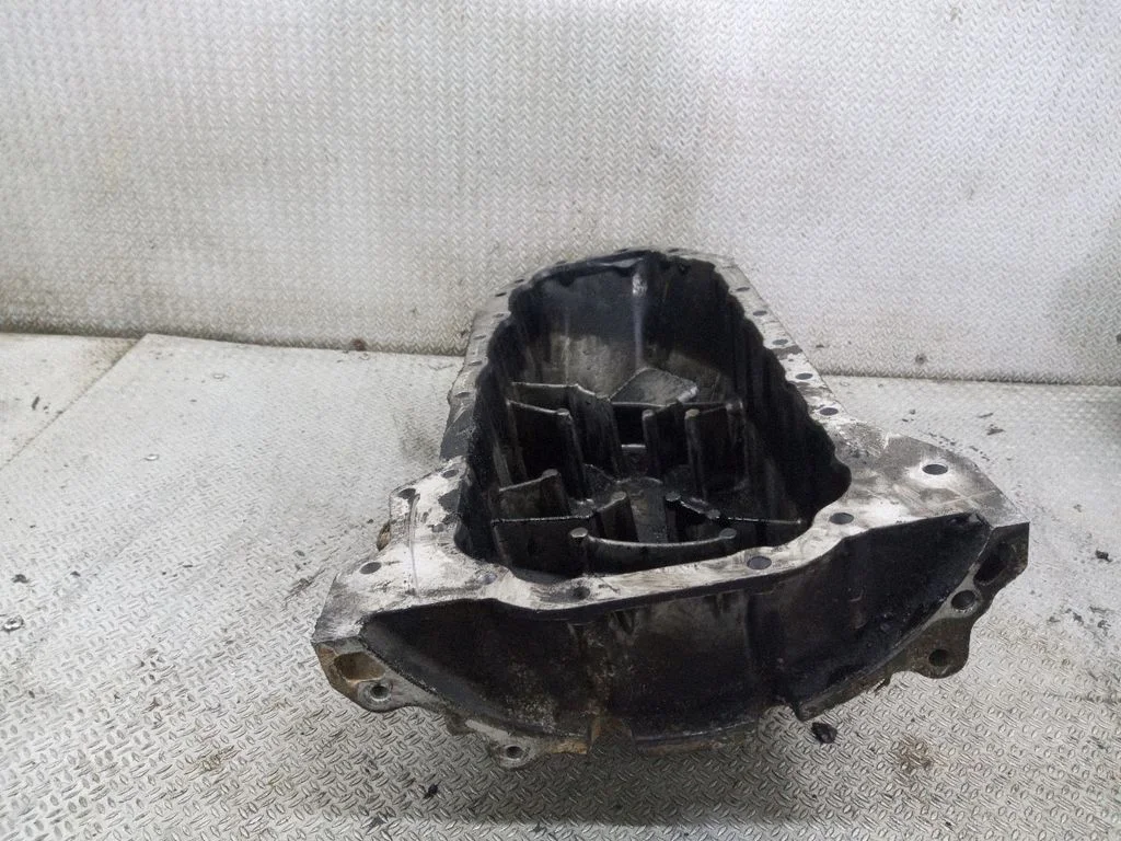 Oil sump – Volvo S80 (1999-2003)