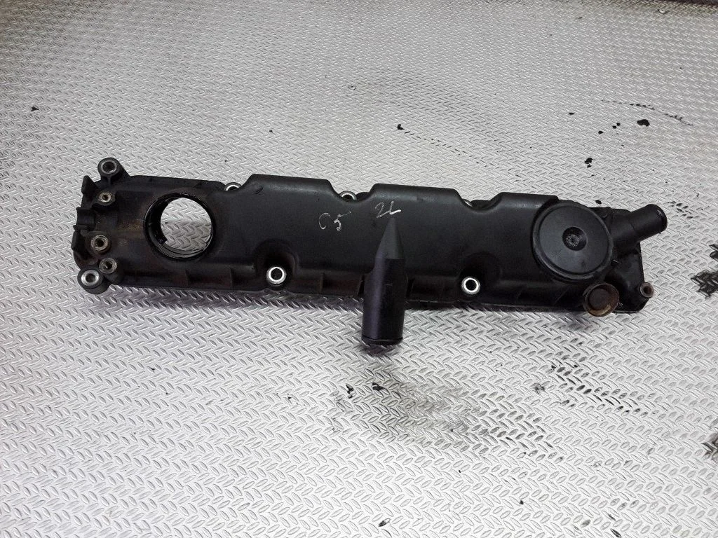Rocker cam cover – Citroen C5 (2001-2004)