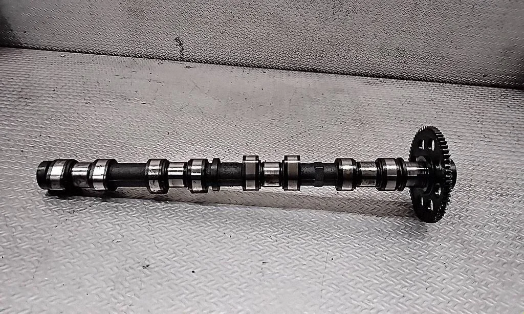 Camshaft – Toyota Corolla Verso AR10 (2004-2009)