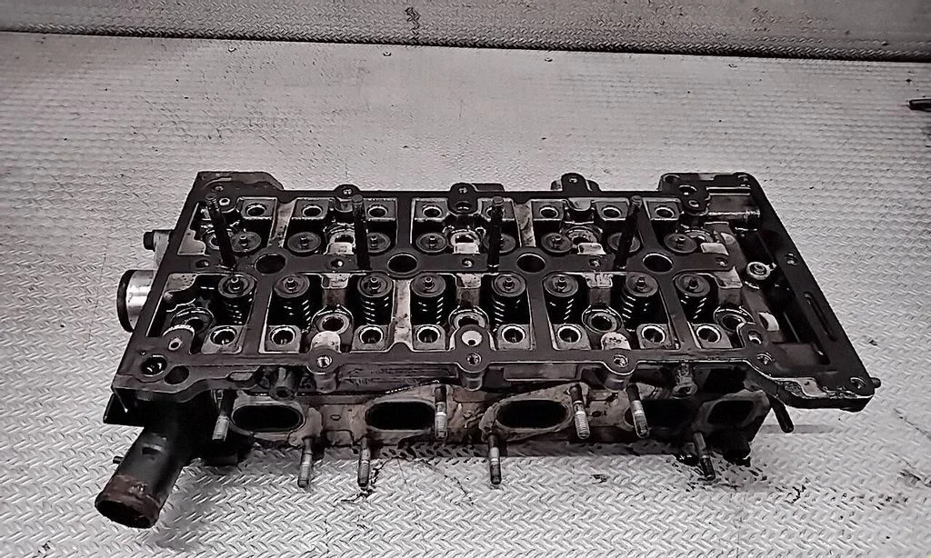 Engine head – Opel Insignia A (2008-2017)