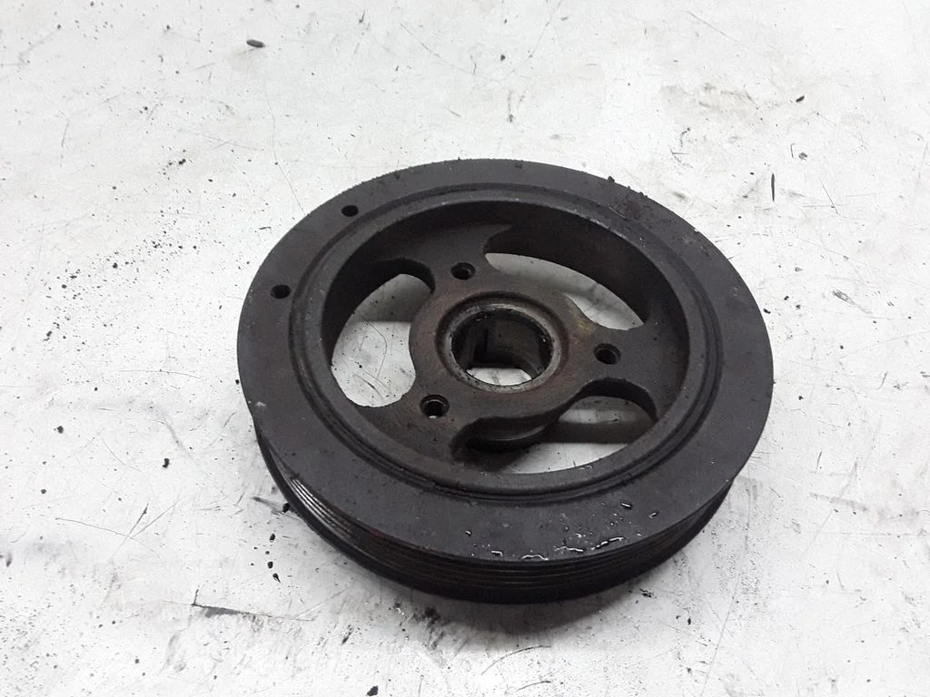 Crankshaft pulley – Ford Mondeo Mk III (2000-2007)