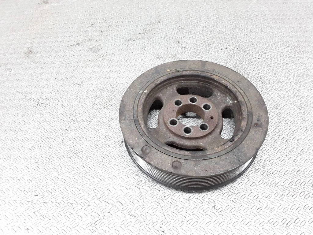 Kloķvārpstas skriemelis – Mazda 5 (2005-2010)