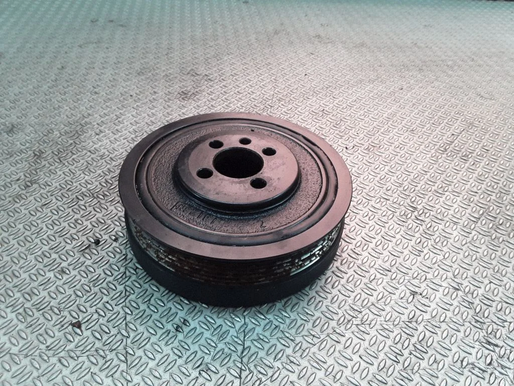 Crankshaft pulley – Seat Ibiza III (6L) (2002-2008)