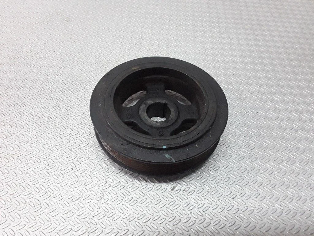 Crankshaft pulley – Toyota Corolla Verso AR10 (2004-2009)