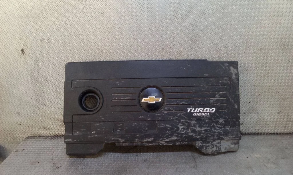 Engine cover (trim) – Chevrolet Orlando (2011-)