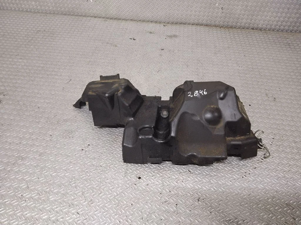 Dzinēja pārsegs (apdare) 8200397015 – Nissan Micra (2003-2007)