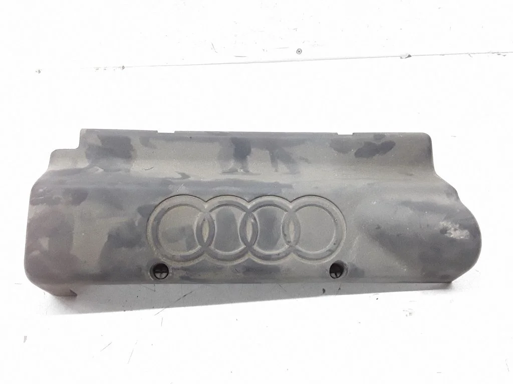 Osłona silnika (pokrywa) – Audi A4 S4 B5 8D (1994-1999)