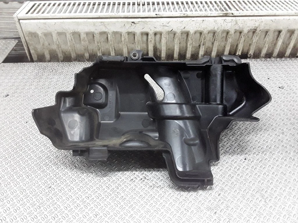 Mootori kate (kaunistus) – Renault Scenic II - Grand scenic II (2006-2009)