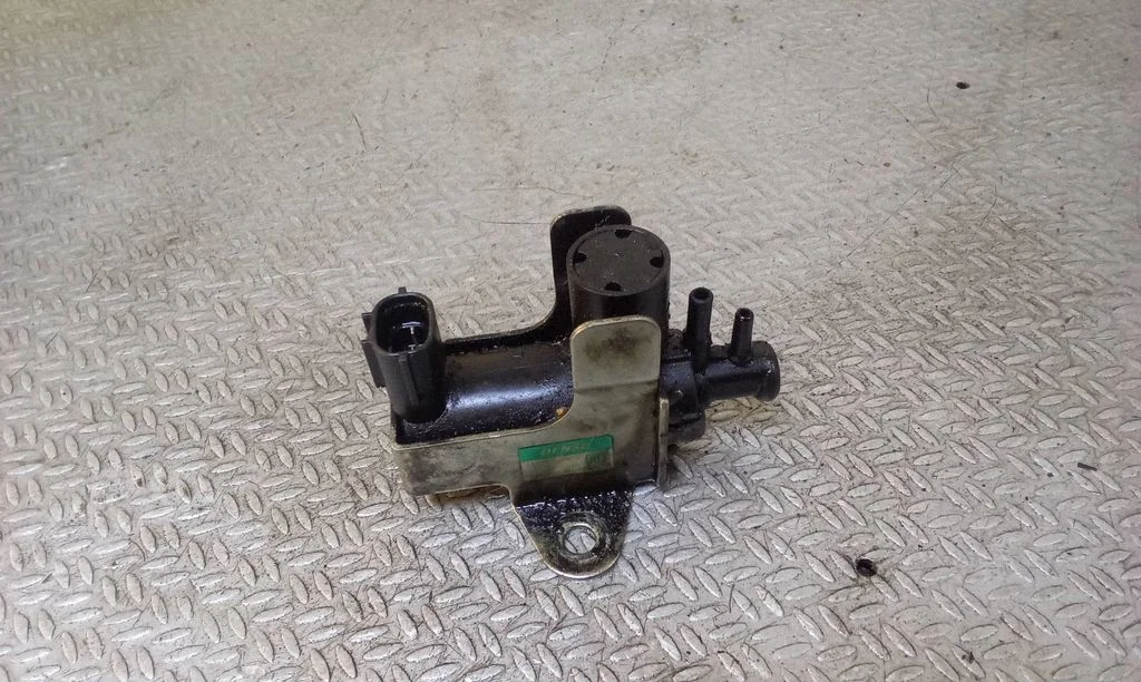 Turbo solenoid valve – Honda Civic (2006-2011)