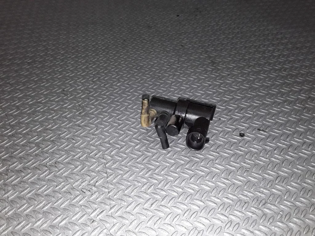 Turbo solenoid valve – Chrysler Grand Voyager IV (2001-2007)