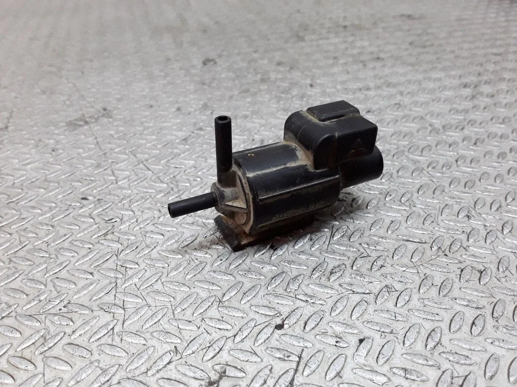 Turbo solenoid valve – Mitsubishi Pajero (1991-1999)