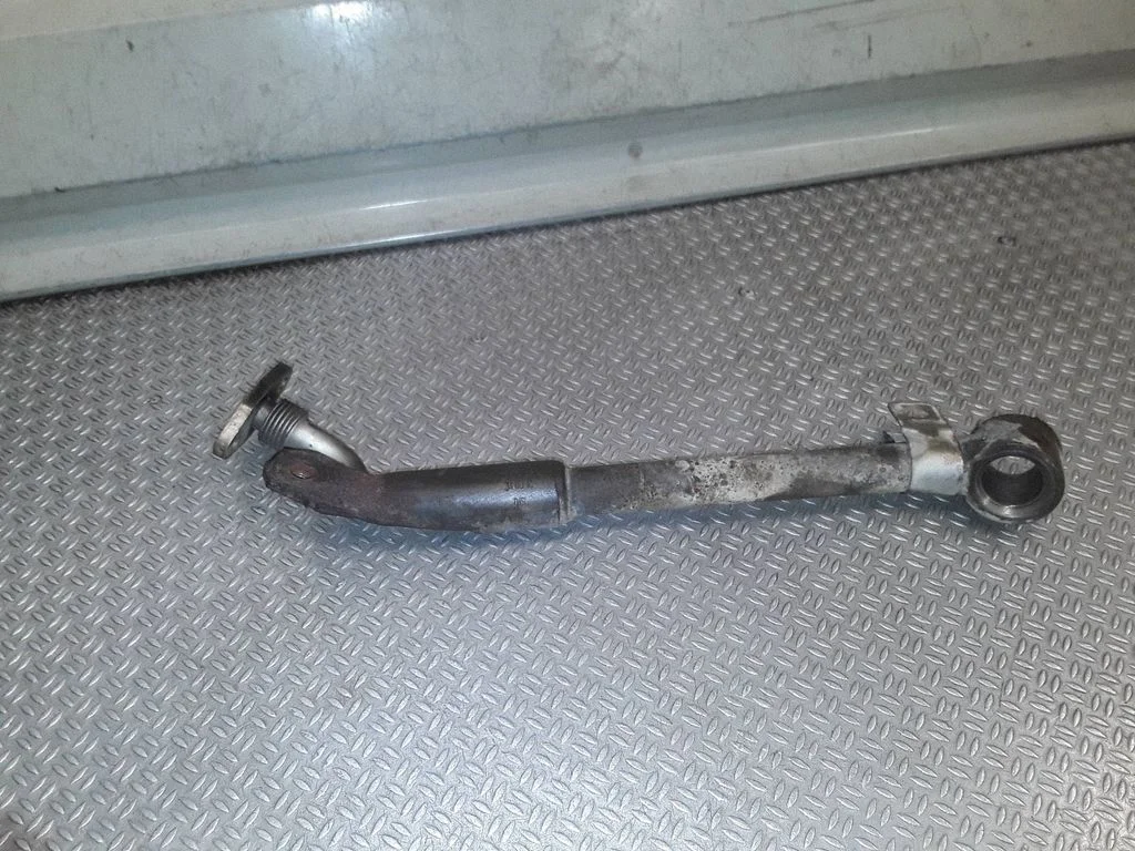 Turbo turbocharger oiling pipe/hose – Skoda Roomster (5J) (2006-2015)