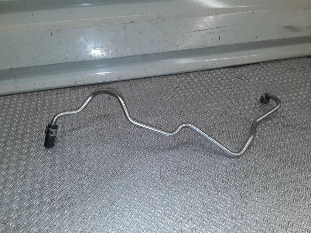 Turbīnas eļļošanas caurulīte(-s)/šļūtene(-s) – Mitsubishi Lancer Evolution X (2008-2014)