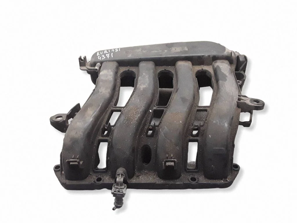 Intake manifold – Renault Megane III (2009-2016)