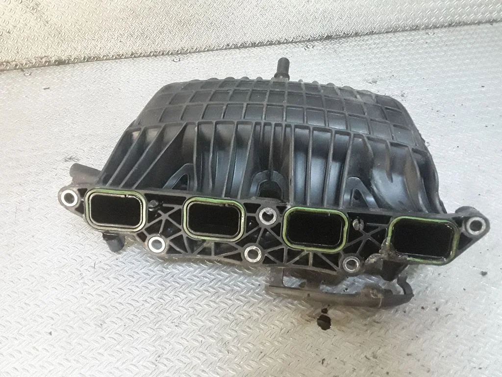 Sisselaskekollektor – Volkswagen Tiguan (2007-2016)