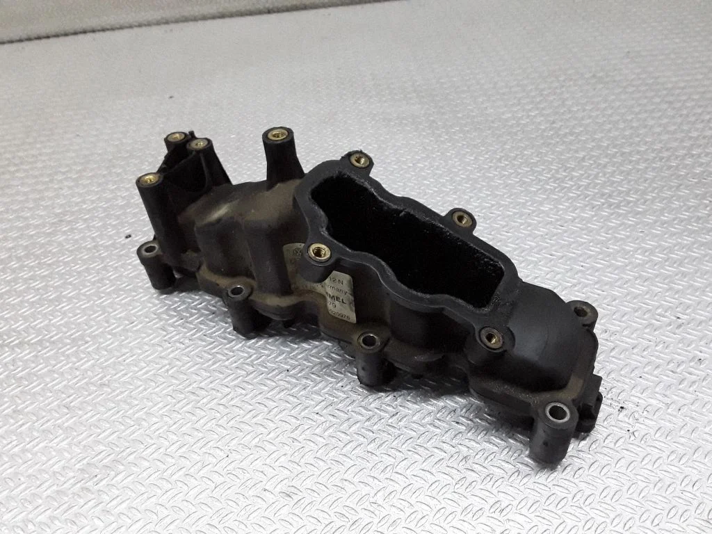 Intake manifold – Volkswagen Phaeton (2002-2016)