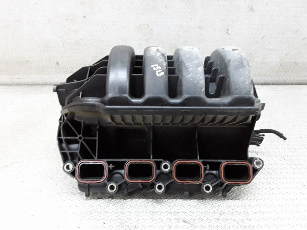 Ieplūdes kolektors – Audi A3 S3 8P (2003-2012)