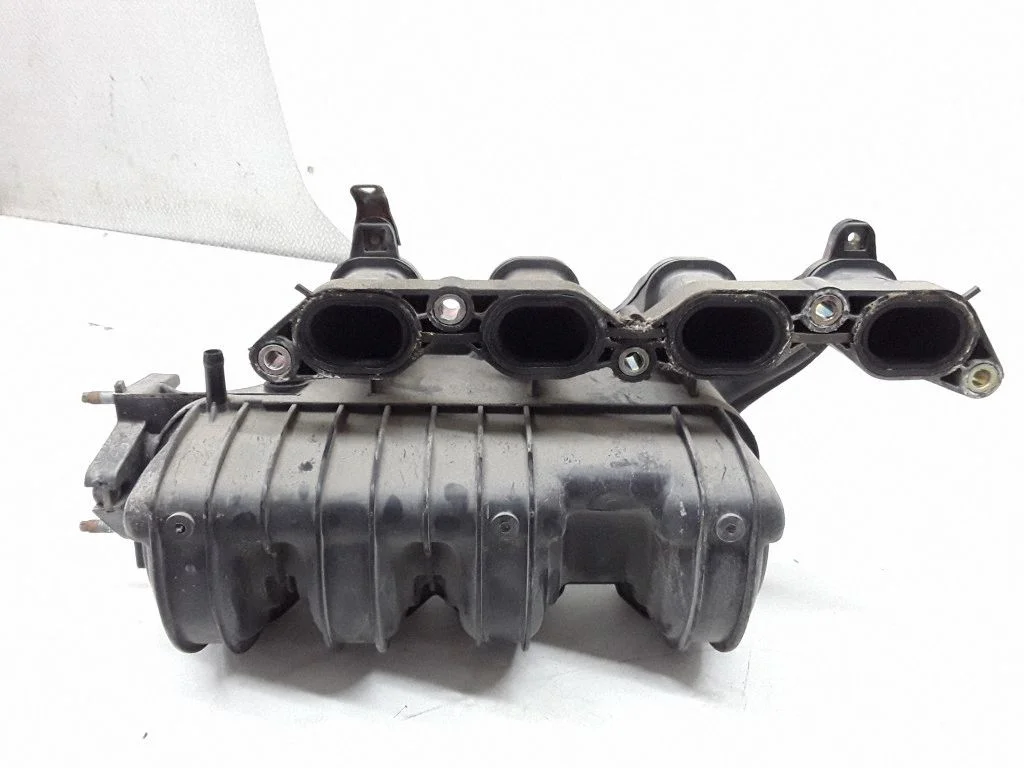Intake manifold – Toyota Yaris Verso (1999-2005)