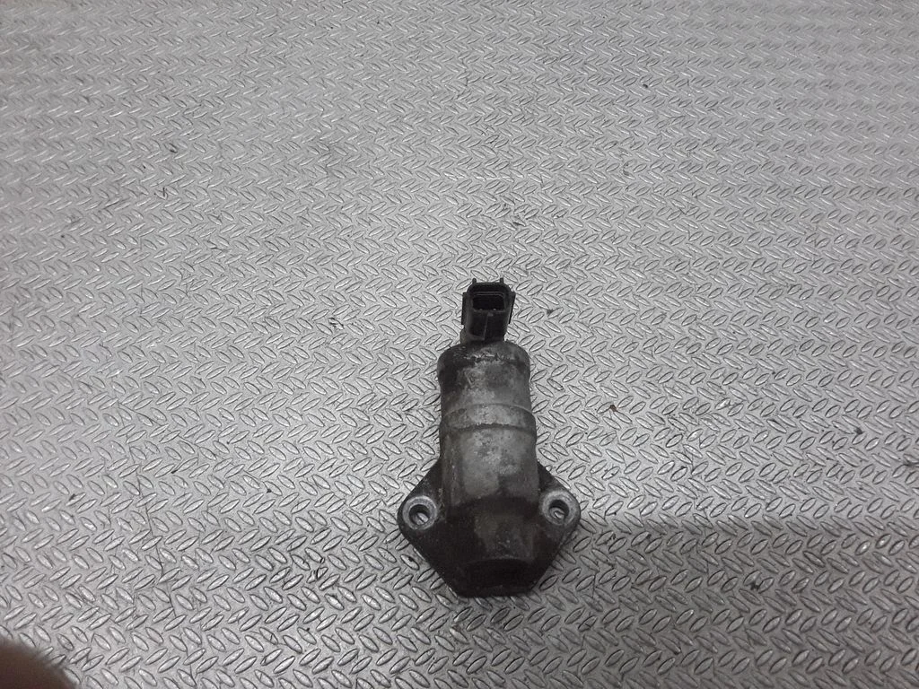 Idle control valve (regulator) – Ford Mondeo Mk III (2000-2007)