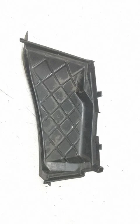 Pokrywa obudowy filtra powietrza – Audi A4 S4 B6 8E 8H (2001-2005)