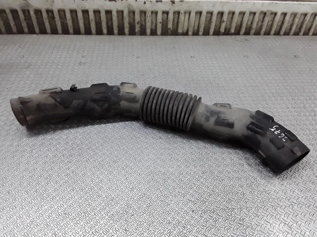 Air intake duct part 8200431098 – Dacia Logan Pick-Up (2005-)