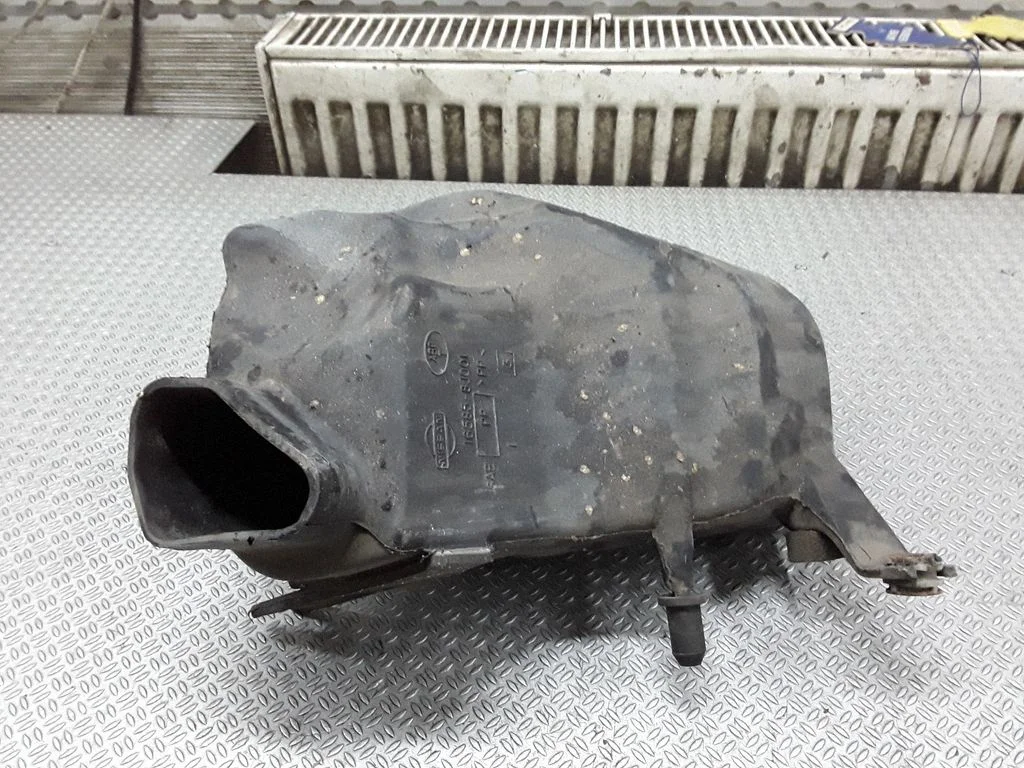 Air intake duct part 165858J001 – Nissan Maxima A34 (2003-2008)
