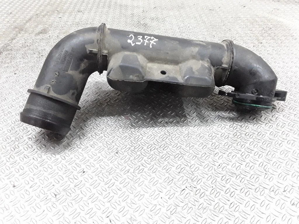 Gaisa ieplūdes kanāla detaļa (-as) – Mazda 3 I (2003-2006)