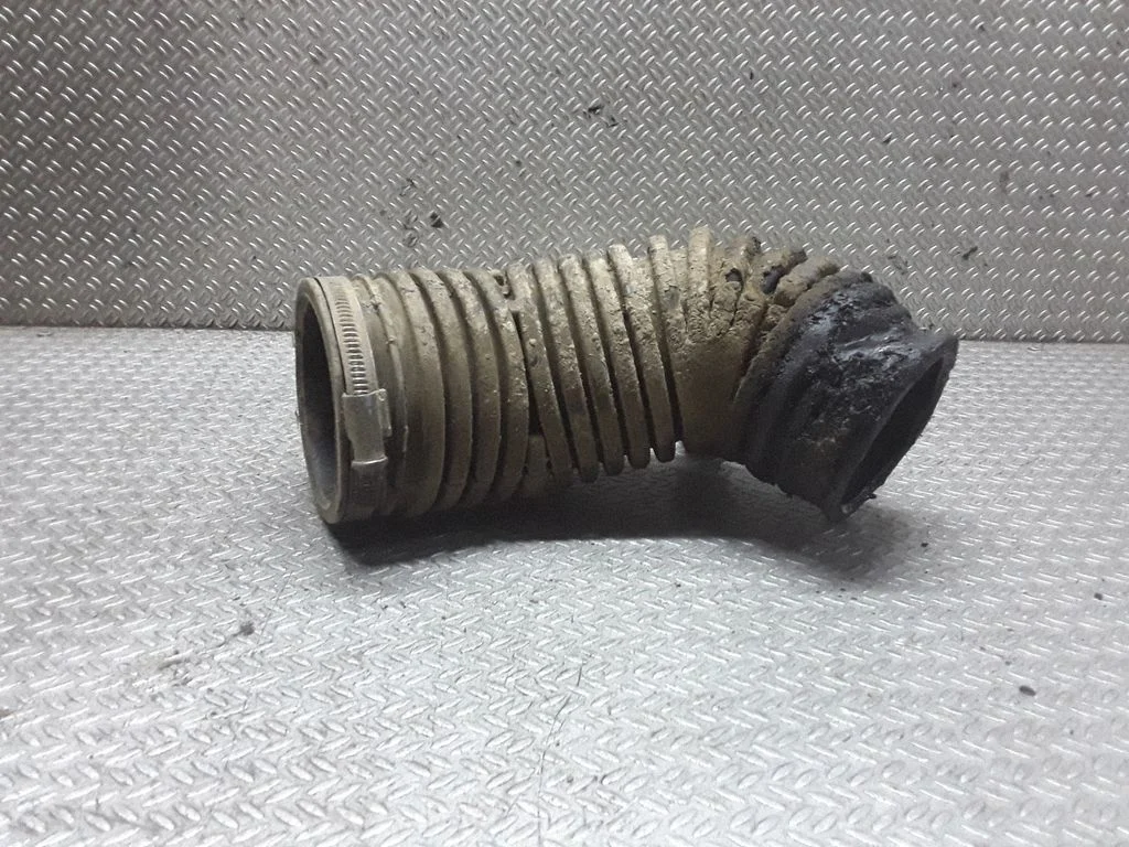 Air intake duct part – Renault Espace -  Grand espace IV (2004-2014)
