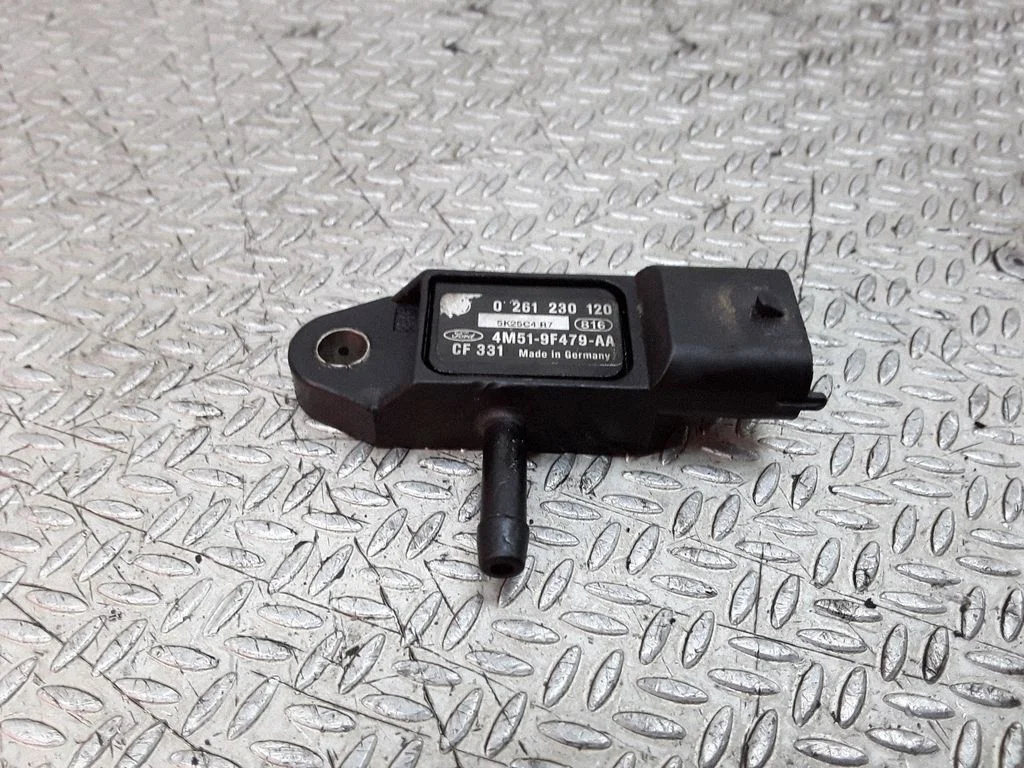 Air pressure sensor – Ford Focus C-MAX (2003-2010)