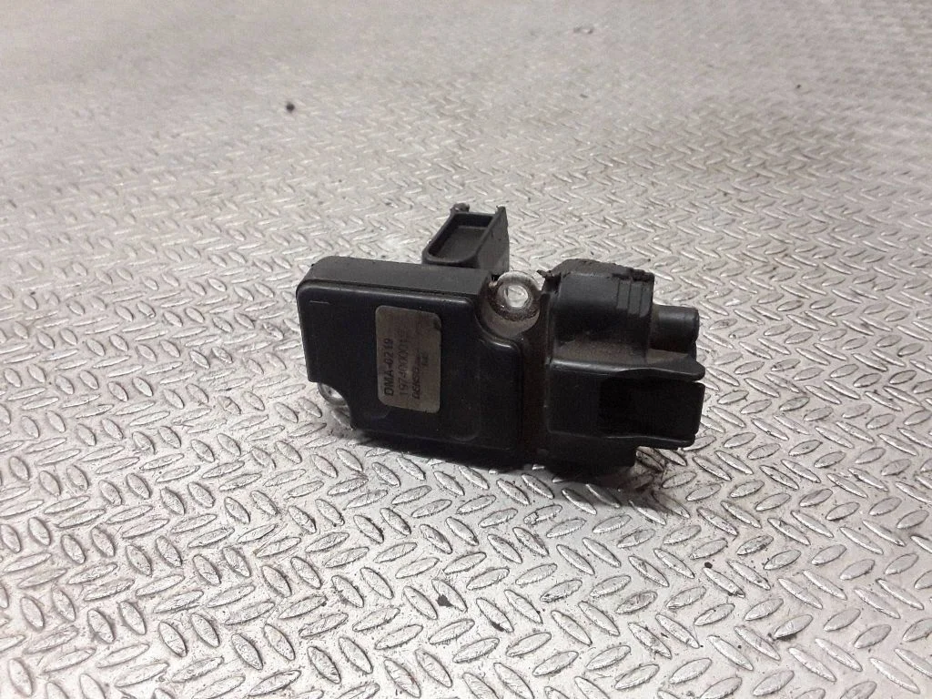Mass air flow meter – Toyota Previa (XR30, XR40) II (2000-2006)