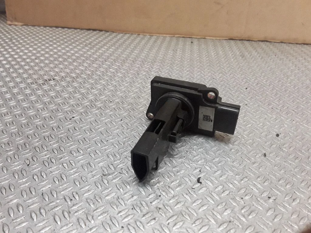 Mass air flow meter – Mitsubishi Grandis (2003-2011)