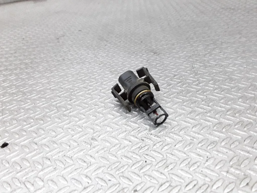 Mass air flow meter – Mercedes-Benz Sprinter W906 (2006-2018)
