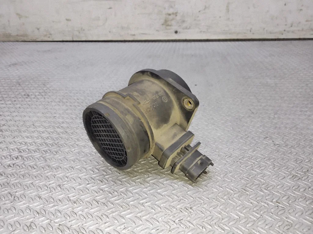 Przepływomierz powietrza F00C2G7023 – Fiat Punto (188) (1999-2010)