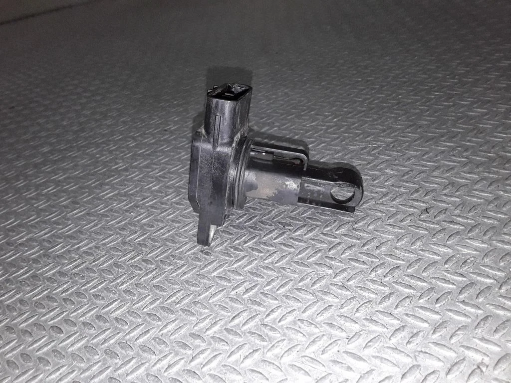 Mass air flow meter 22680AA31A – Subaru B9 Tribeca (2006-2007)