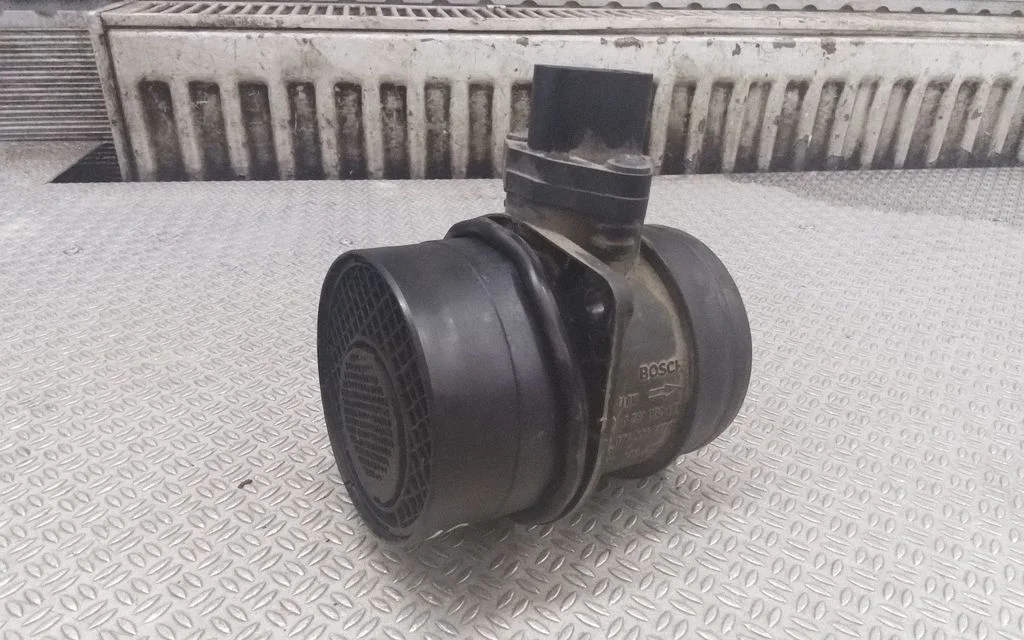 Mass air flow meter – Mitsubishi Grandis (2003-2011)