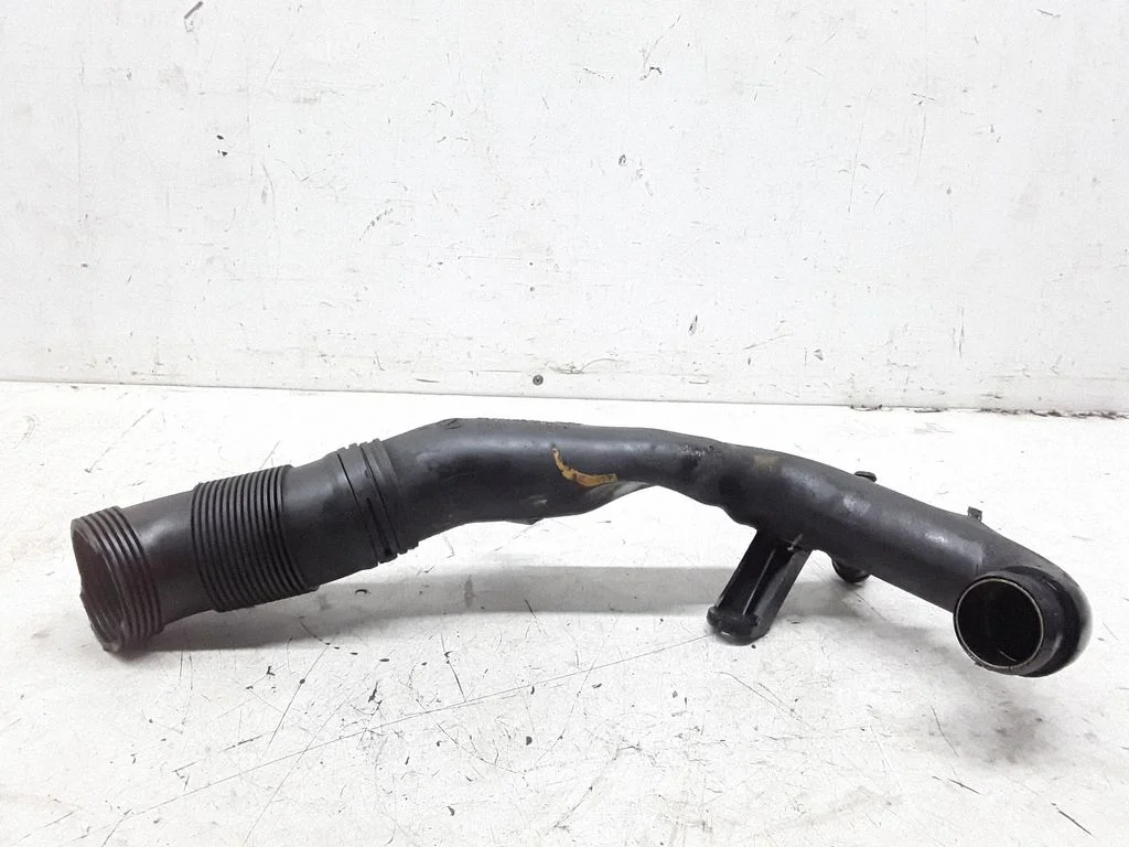 Turbo õhu sisselasketoru/ -voolik – Volkswagen Polo III 6N 6N2 6NF (1995-2001)