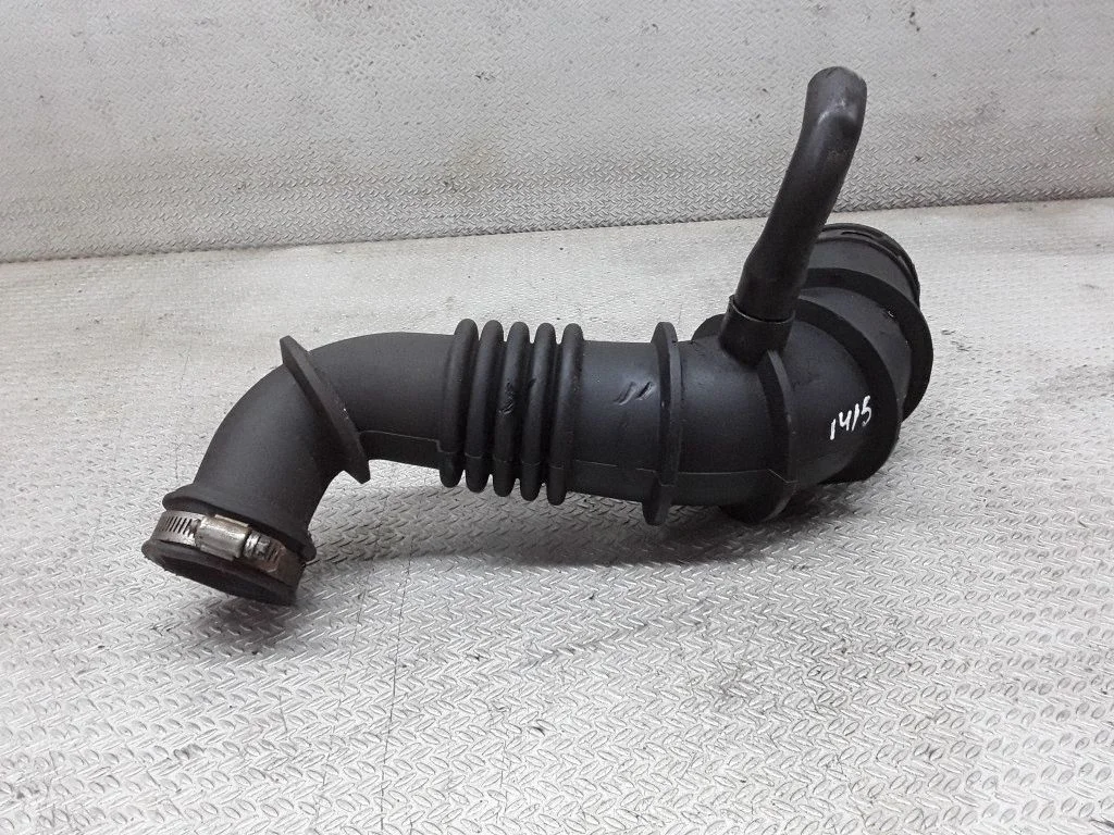 Turbo air intake inlet pipe/hose – Jeep Grand Cherokee (WJ) (1999-2004)