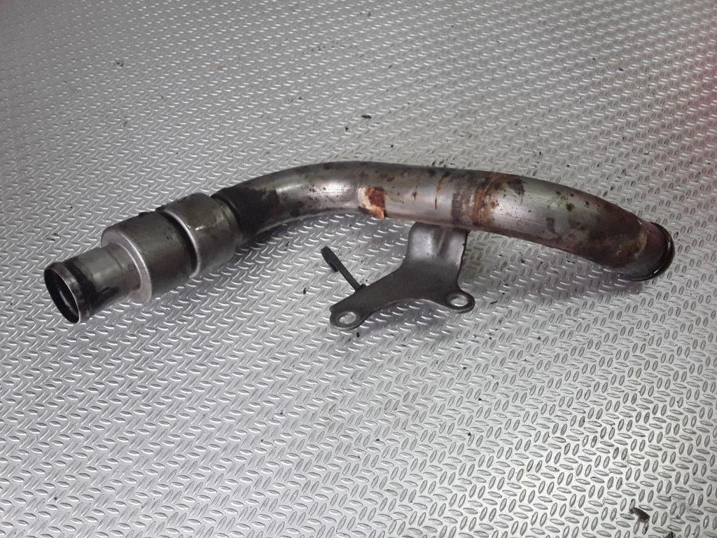 Gaisa caurule uz turbīnu – Ford Focus C-MAX (2003-2010)