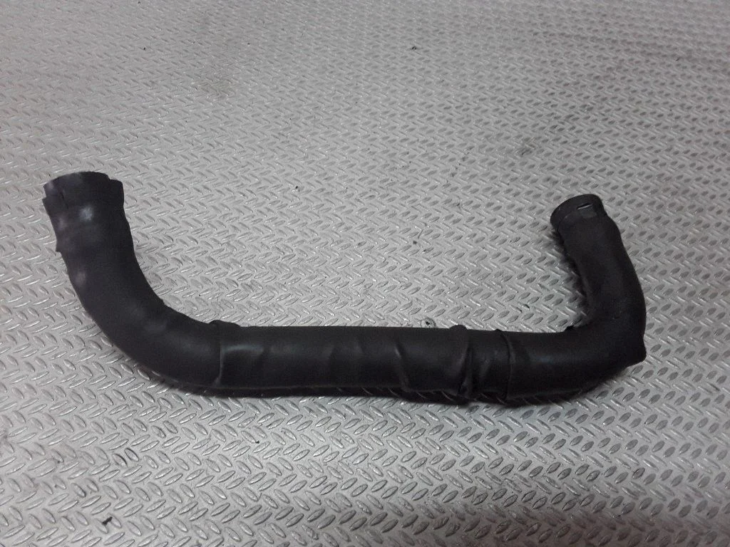 Breather hose/pipe – Fiat Doblo (2000-2009)