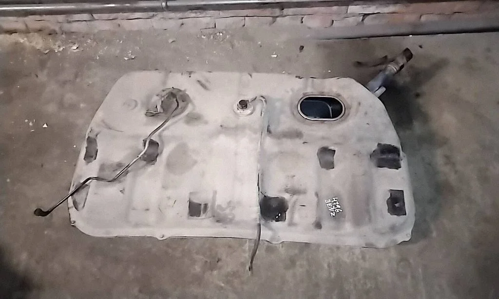 Fuel tank – Hyundai Santa Fe (2000-2006)