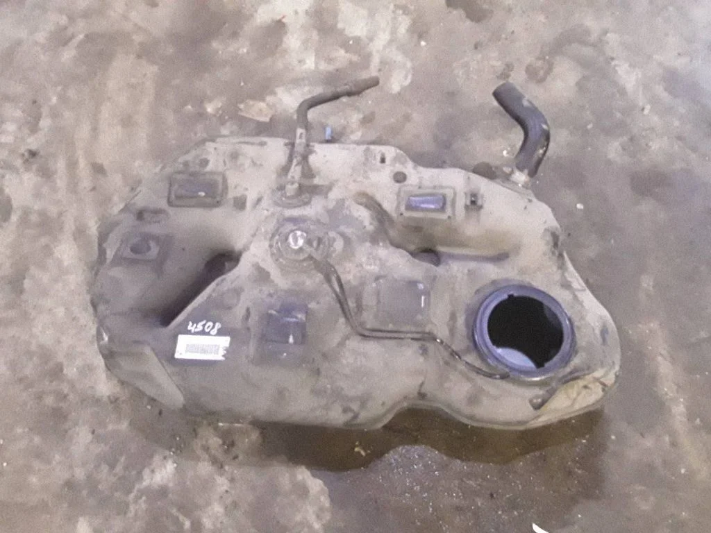 Fuel tank – Toyota Prius (XW30) (2009-2015)