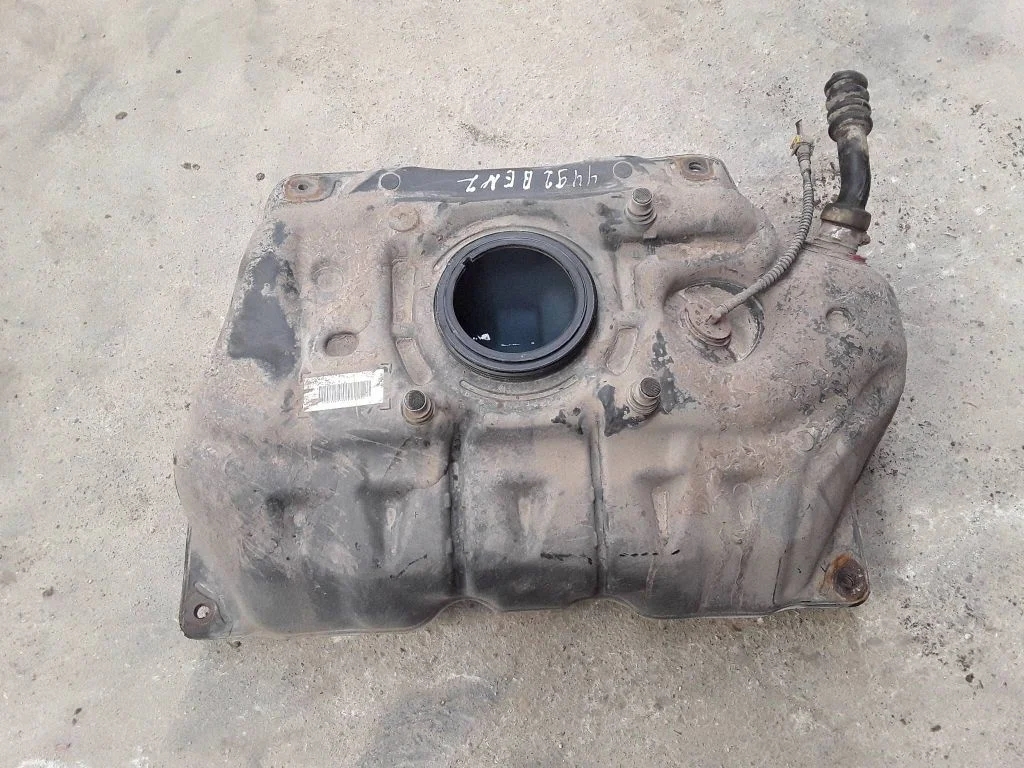 Fuel tank – Toyota Yaris (2006-2011)