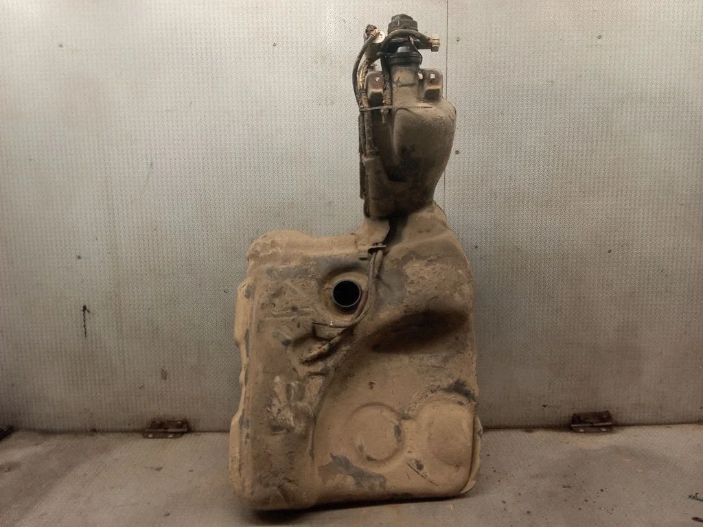 Fuel tank – Volkswagen Golf II (1984-1991)