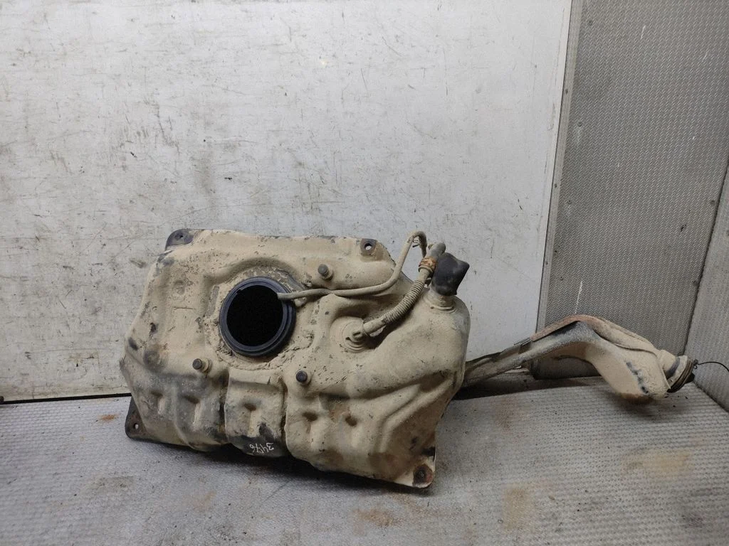 Fuel tank – Toyota Yaris (2006-2011)