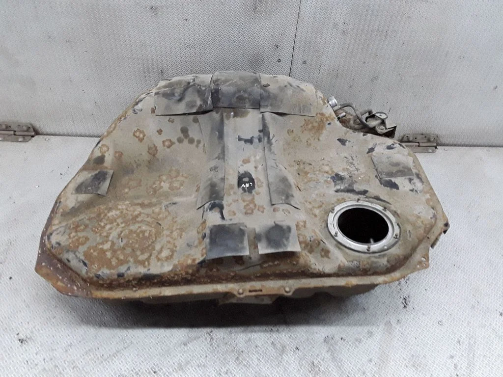 Fuel tank – Honda CR-V (1995-2001)
