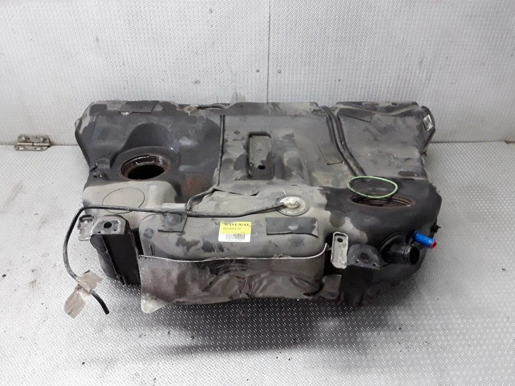 Degvielas tvertne – Volvo S80 (1999-2003)
